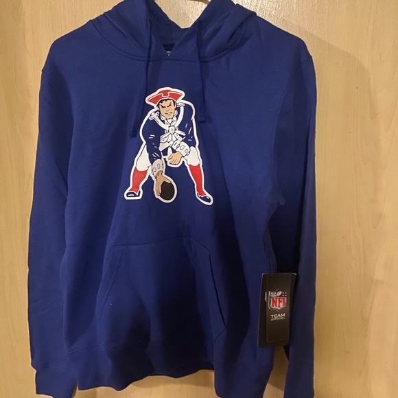 Women’s Patriots hoodie - Picture 3 of 3